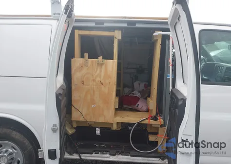 2016 Chevrolet Express 2500 Work Van из США, поврежденный, VIN 1GCWGAFF7G1320329